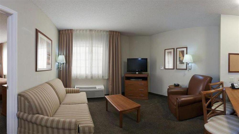 First Inn Suites เยอรมันทาวน์ ภายนอก รูปภาพ